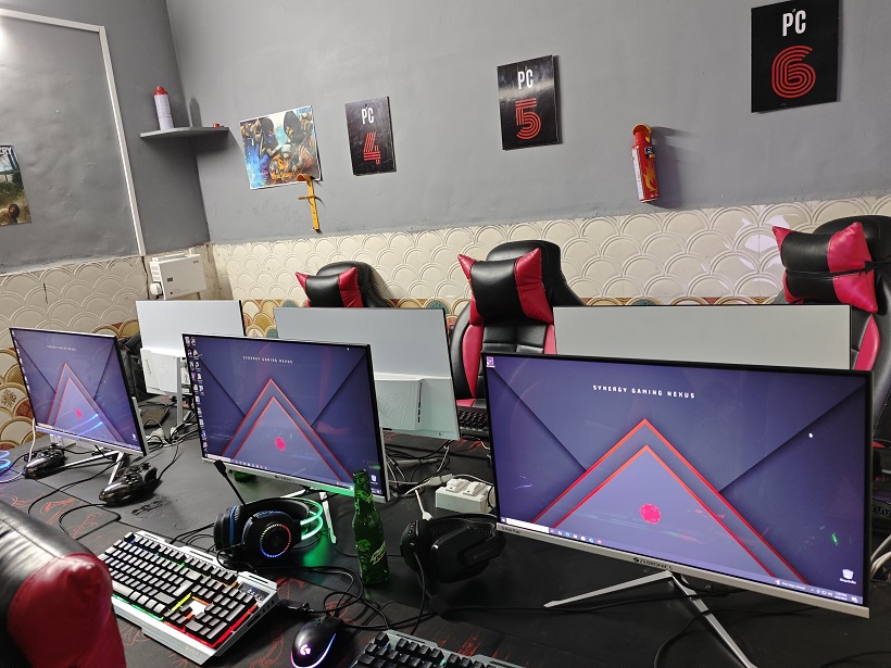 Gaming computers ready for players